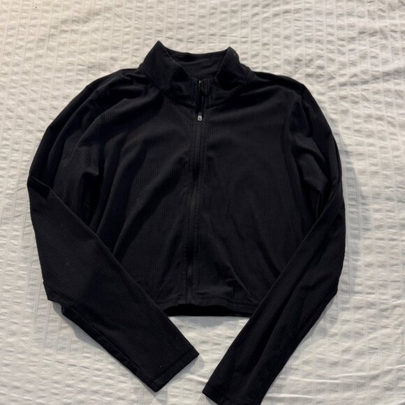 TNA Aritzia Ribbed Cropped Zip Up - Picture 1 of 1